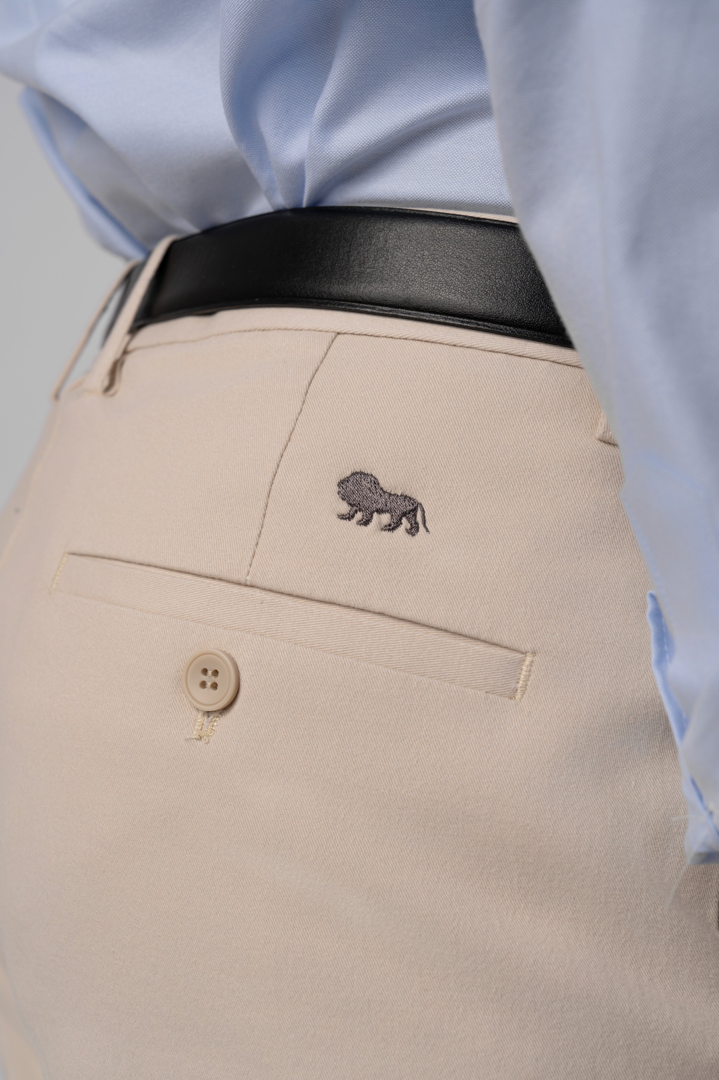 Pantalón Chino Beige