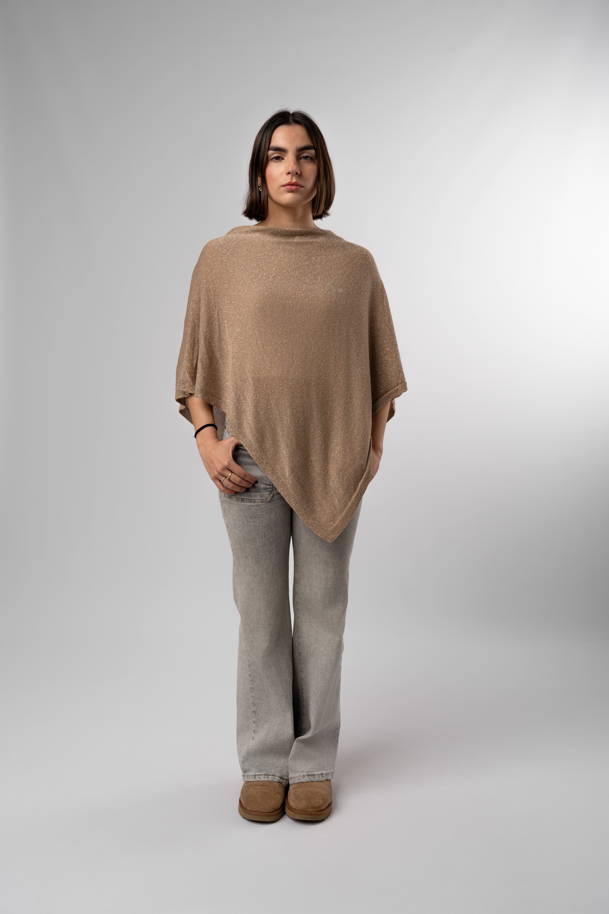 Vela Poncho Camel