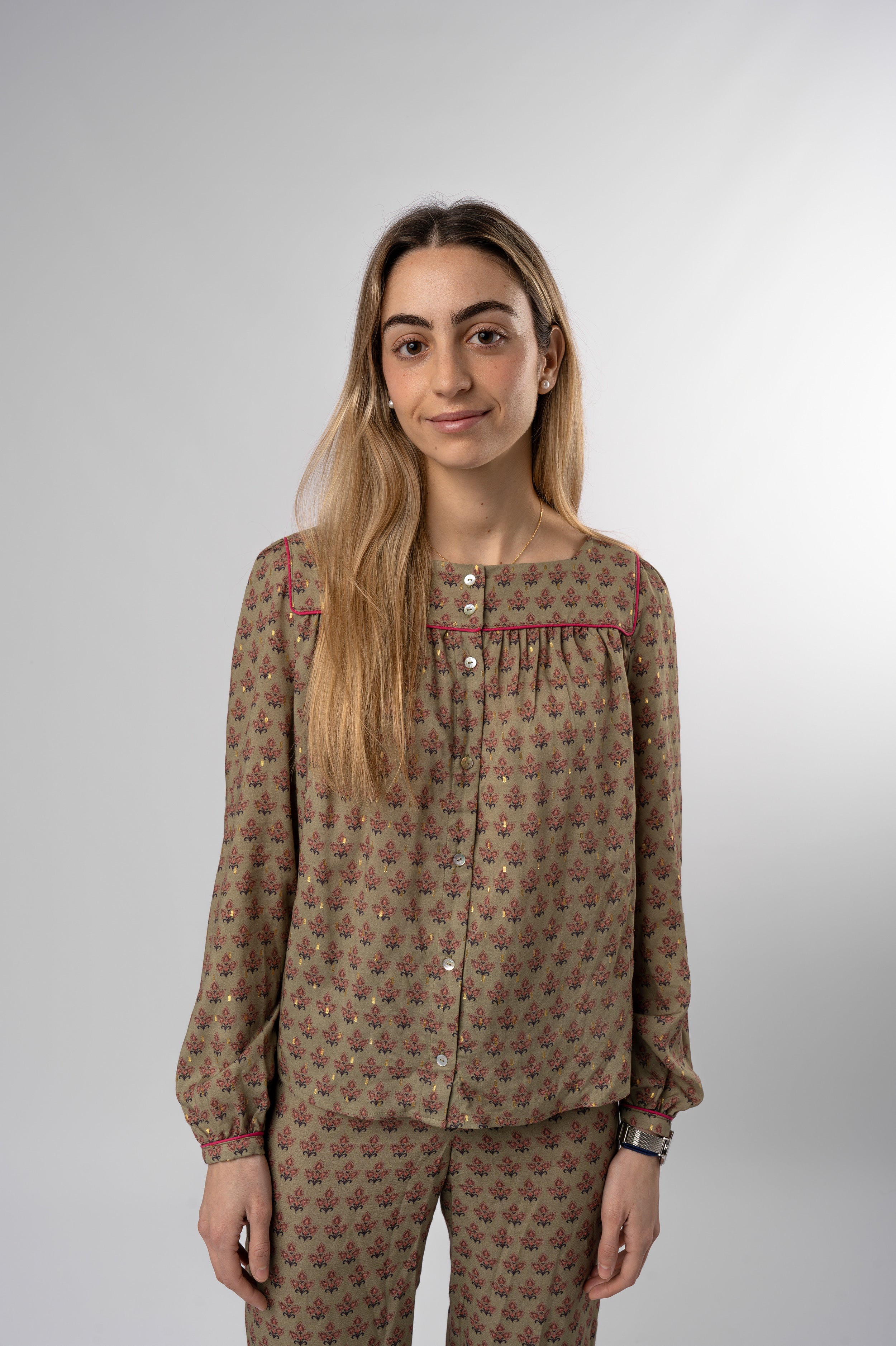 Marlin Blouse Khaki